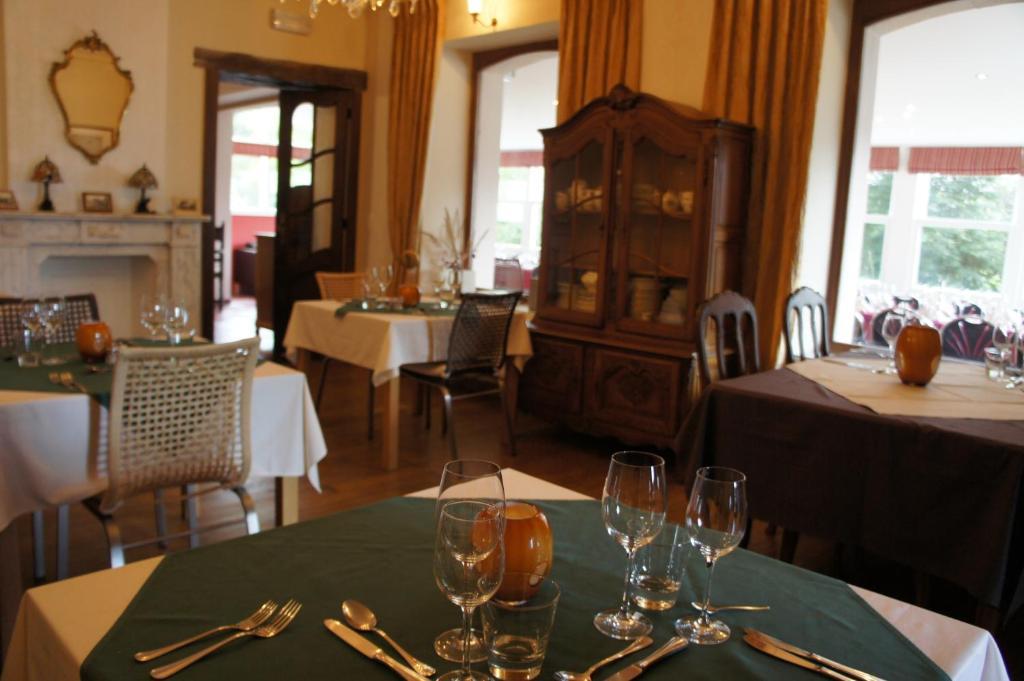 Hostellerie La Maison De Maitre Arbrefontaine Exteriér fotografie